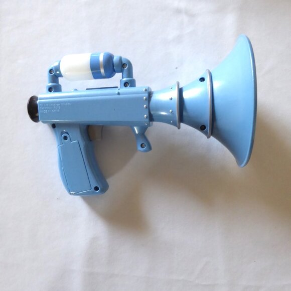 THINKWAY TOYS 9” DESPICABLE ME MINIONS FART BLASTER LIGHT & SOUND GUN (WORKING) - Picture 4 of 9